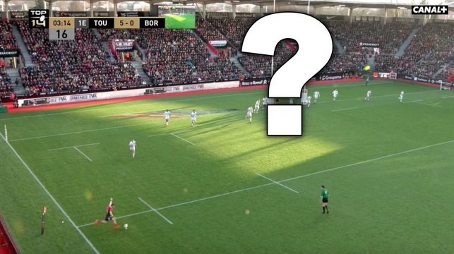 Thomas Ramos fait un poteau, poteau, barre transversale