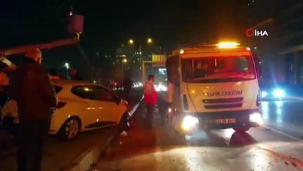 İzmir’de zincirleme kaza: 2’si ağır 3 yaralı