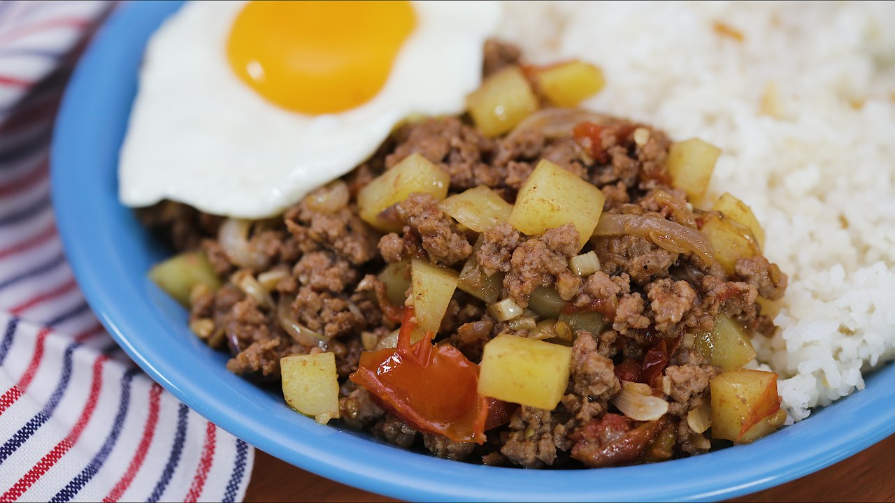Pork Giniling With Patatas Recipe |  Yummy PH
