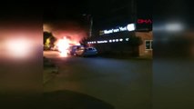 İstanbul-şişli'de araçların lastiklerini kesip ateşe verdilerek görüntü