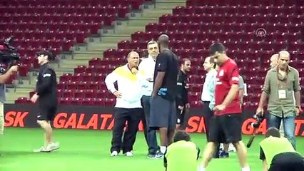 ABD'li ünlü basketbolcu Kobe Bryant helikopter kazasında hayatını kaybetti