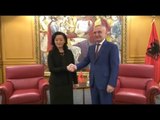 Report TV - Meta pret në presidencë ambasadoren e re të SHBA në Shqipëri Yuri Kim