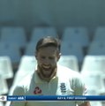 England make early breakthrough through Woakes