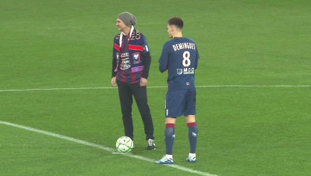 Benjamin Nivet de retour à d'Ornano pour donner le coup d'envoi fictif du match SMCaen / AC Ajaccio
