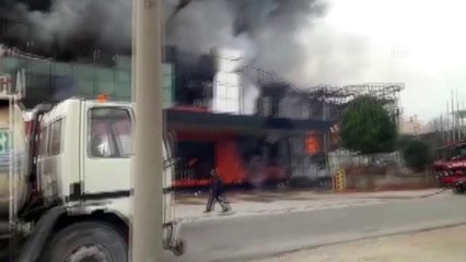 Antalya'da narenciye işleme tesisinde yangın (2)