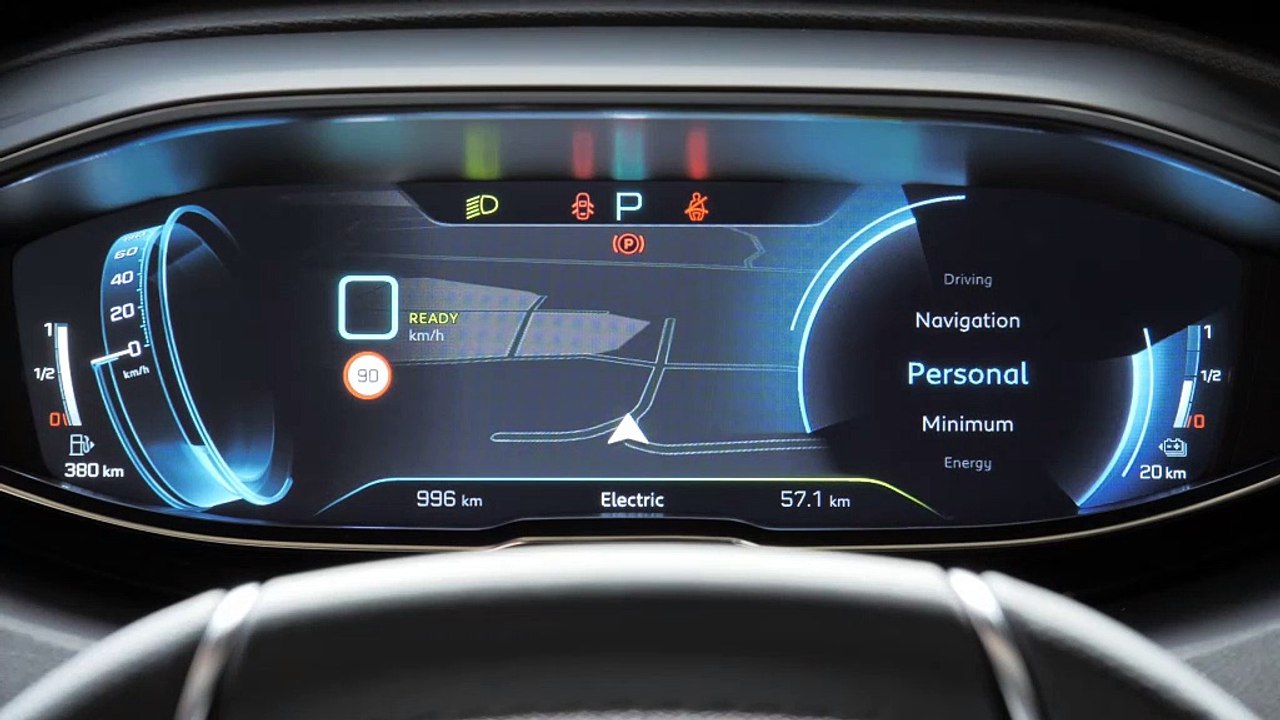 Le SUV Peugeot 3008 se décline dans deux versions hybride rechargeable