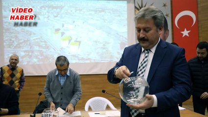 (27 Ocak 2020) MELİKGAZİ’DE KENTSEL DÖNÜŞÜM KURASI ÇEKİLDİ