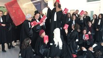 La Marseillaise chantée et interprétée par les avocats de Caen au tribunal