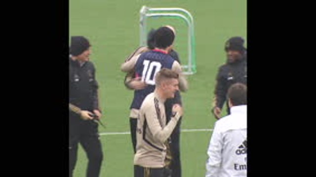 Ramos and Real Madrid pay tribute to Kobe Bryant in trianing