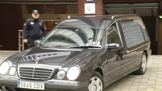 Coche fúnebre entra al hotel a recoger cadáver de niña de 5 años