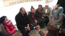 Bakan Gül, Malatya'nın Doğanyol ilçesinde depremzedeleri ziyaret etti