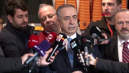 Spor mustafa cengiz, depremzedeler için alışveriş yaptı