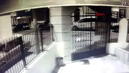 Şişli'de araçları hedef alan şüpheli yakalandı; lastik kesme anları kamerada