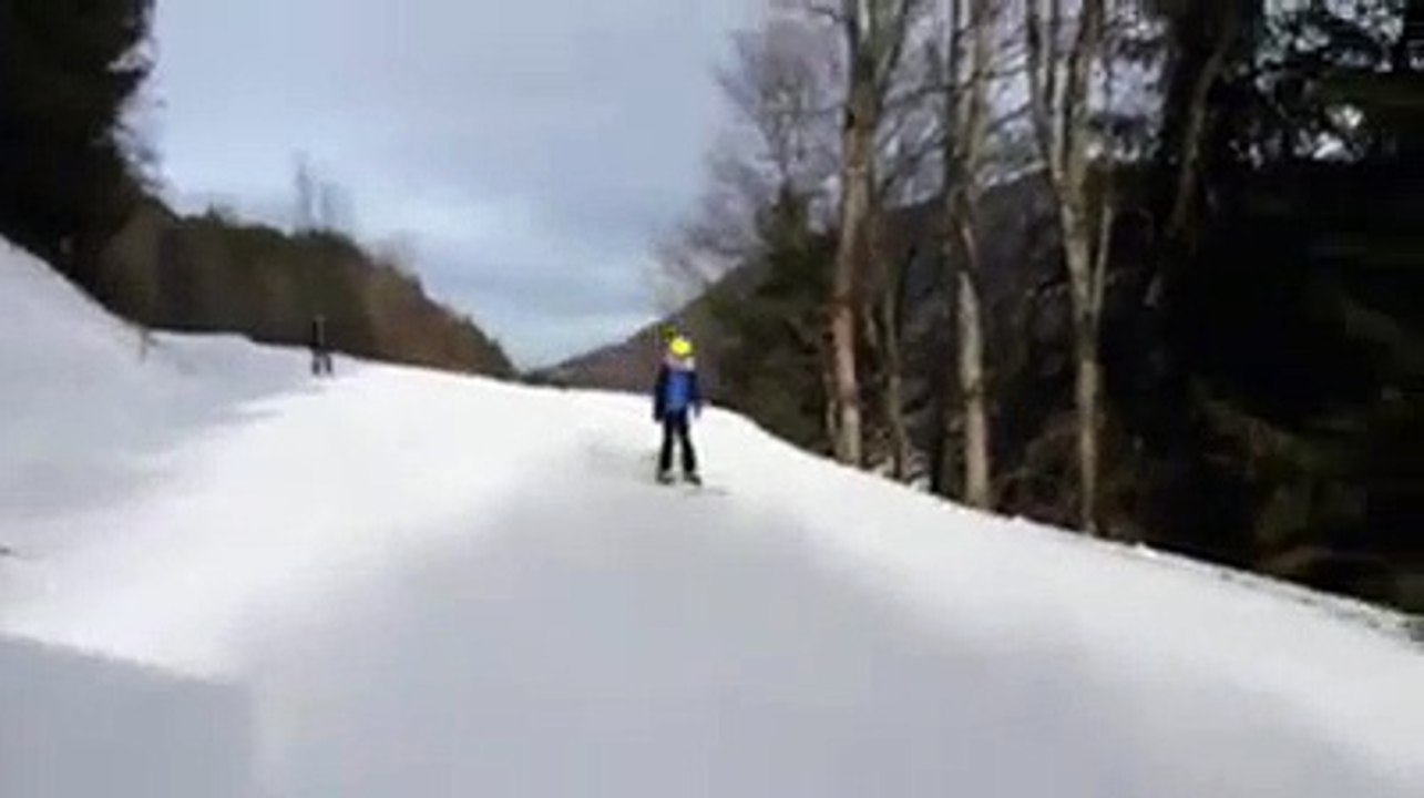 Première descente d'une piste bleue