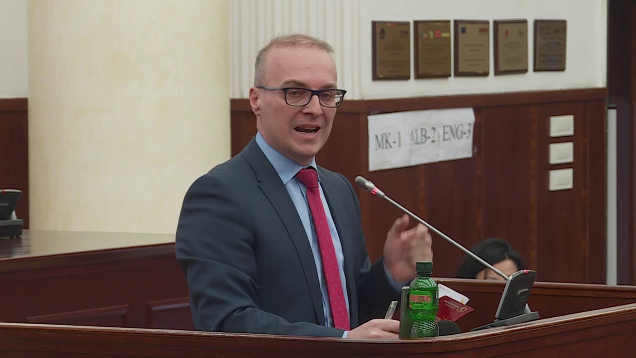 Жбогар ги повика партиите да го донесат Законот за јавно обвинителство