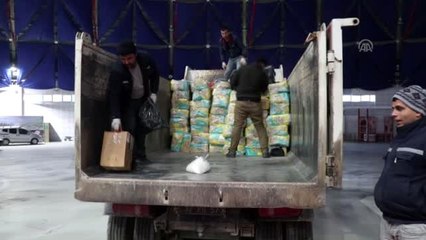 Isparta'dan deprem bölgesine yardım malzemesi