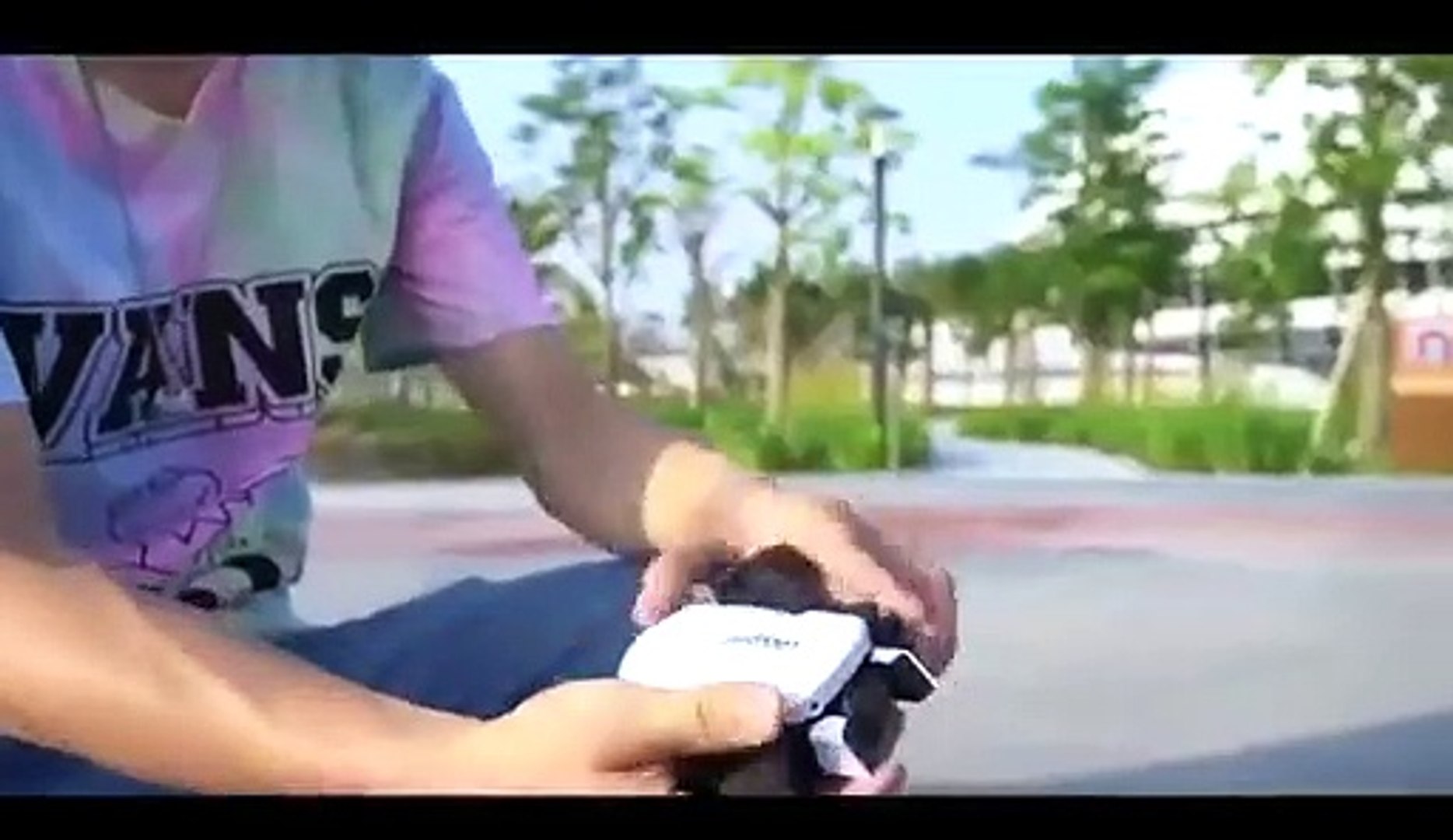 60VdMzBwHpVmHhPEH06_245609933840_ld_hq