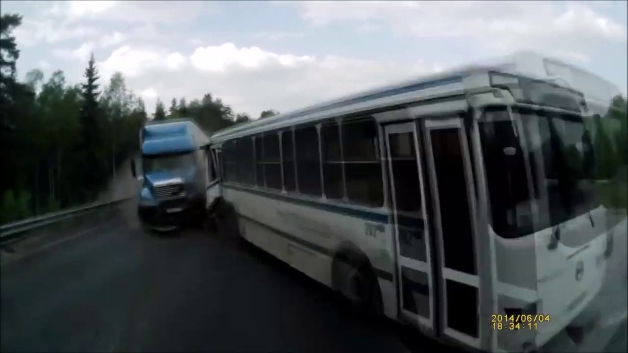 _Car_Crash_Compilation_
