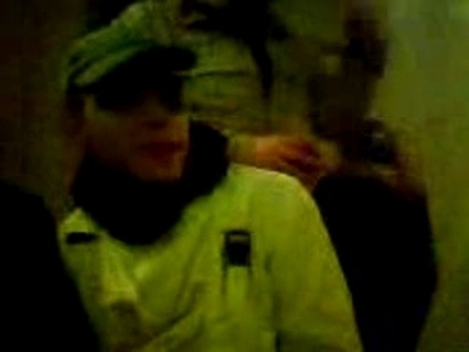 Carnaval max,y a rien en dessous