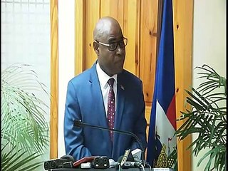 Anbasad Taïwan nan peyi Dayiti remèt yon don 2 mil 200 tòn diri bay FAES