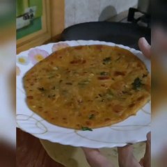 Leftover mong masoor daal  Paratha/بچی ھوئ مونگ مسور کی دال کا مزے دار  پراٹھا
