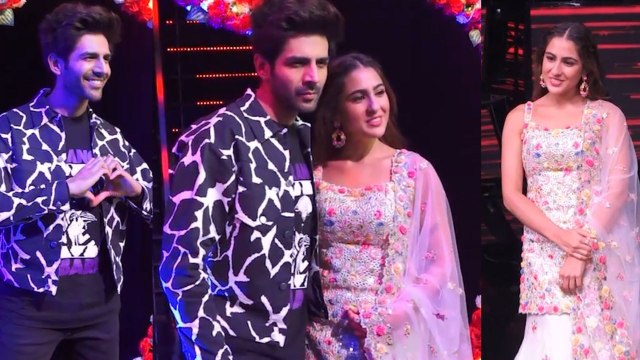 Kartik Aryan And Sara Ali Khan Promoting Movie Love Aaj Kal 2
