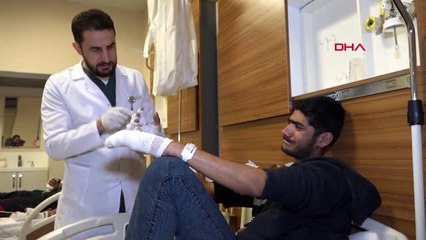 Van donmak üzere bulunan kaçaklar, pakistan'dan 15 günde gelmiş