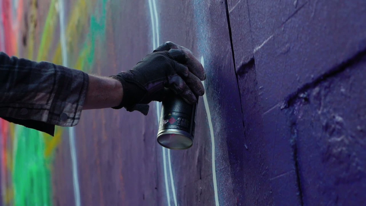 Straker prend ses quartiers à la Vallée Village