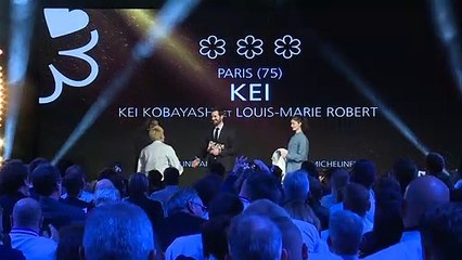 "ميشلان" تمنح ثلاث نجوم لطاه ياباني في فرنسا للمرة الأولى