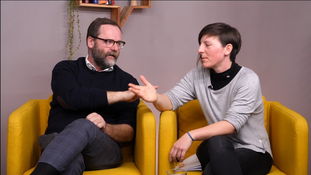 Daimler zu Schellhorn (Neos): 'AMS muss Unternehmen öfter sperren'