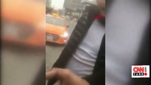 İstanbul'da yaşandı! Taksiciler yol kesip kontrol yaptı!