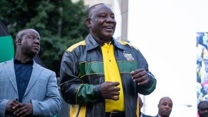 South Africa considers nationalising central bank