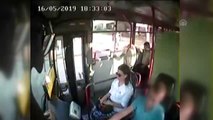 Yolcunun hareket halindeki otobüsten düşmesine ilişkin davada sürücüye hapis istemi - ADANA