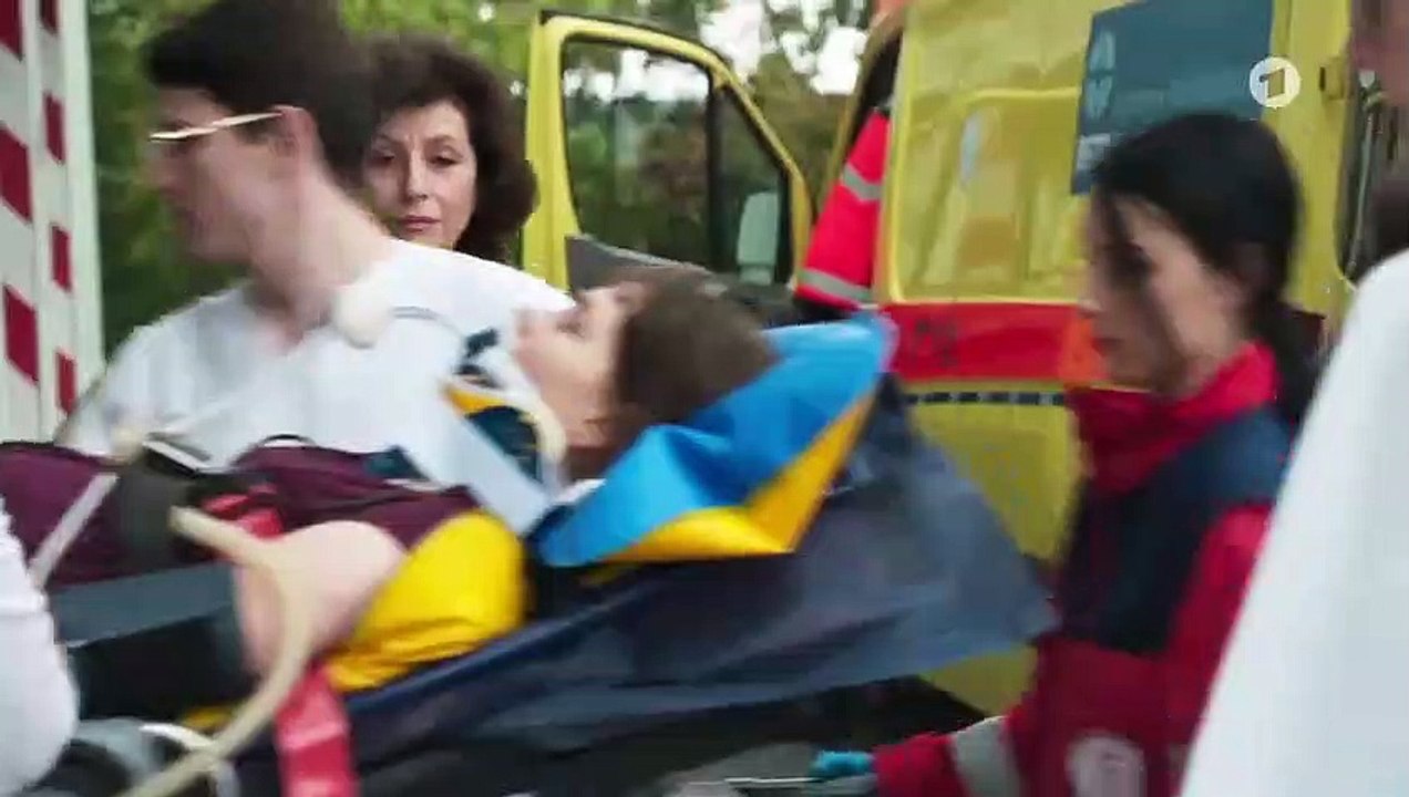 Abwege (203) - In aller Freundschaft – Die jungen Ärzte