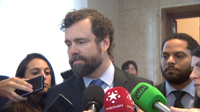 Espinosa de los Monteros admite que cobró muy brevemente