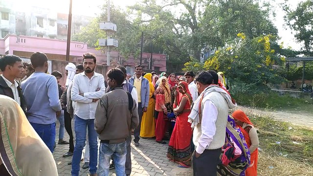 इटावा में ट्रक की टक्कर से बाइक सवार की हुई मौत