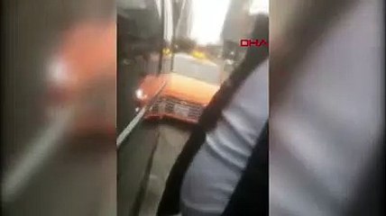 Yol kesip evrak kontolü yapan taksici