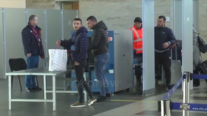 Ora News - Frika nga koronavirusi i ri, çifti kinez ndalohet në Durrës