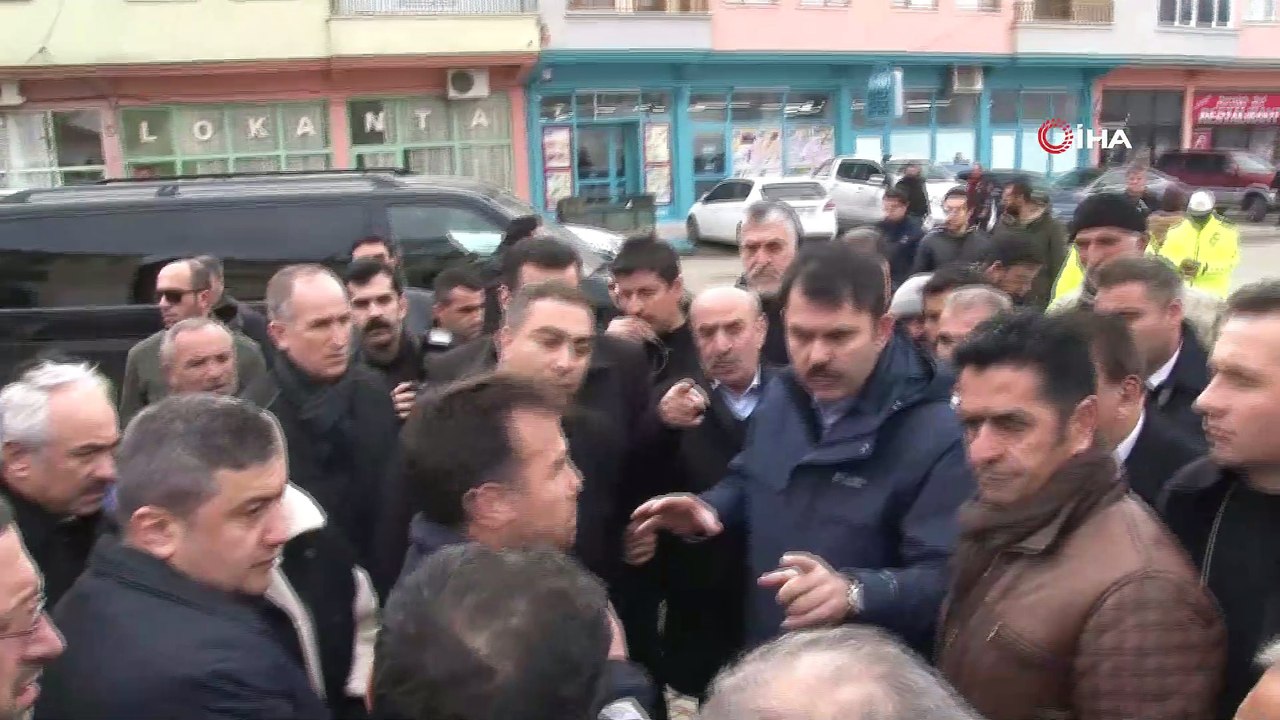 Bakan Kurum: 'En geç Şubat ayı sonu Mart ayı başı gibi yapım sürecini başlatacağız. En geç yıl sonuna kadar da inşaatlarımızı bitirip vatandaşlarımıza teslim edeceğiz'