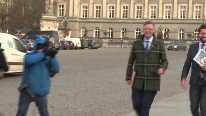 Bouchez et Coens au Palais alors que la formation est dans l'impasse