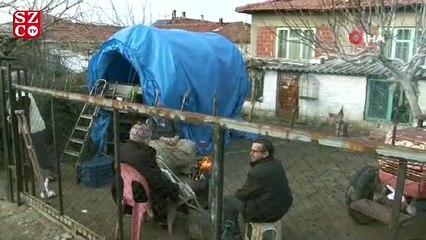 Depremi gözyaşlarıyla anlattı