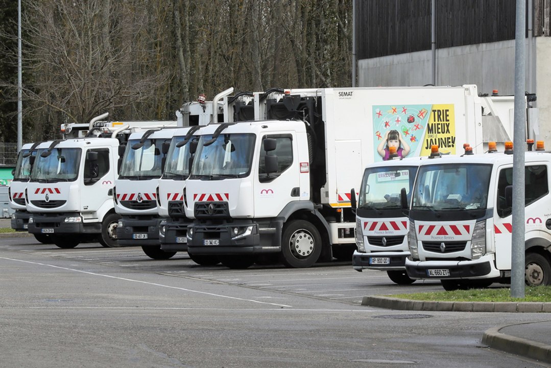 Les éboueurs expliquent les raisons de leur grève