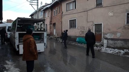 Bir evde çürümüş erkek cesedi bulundu