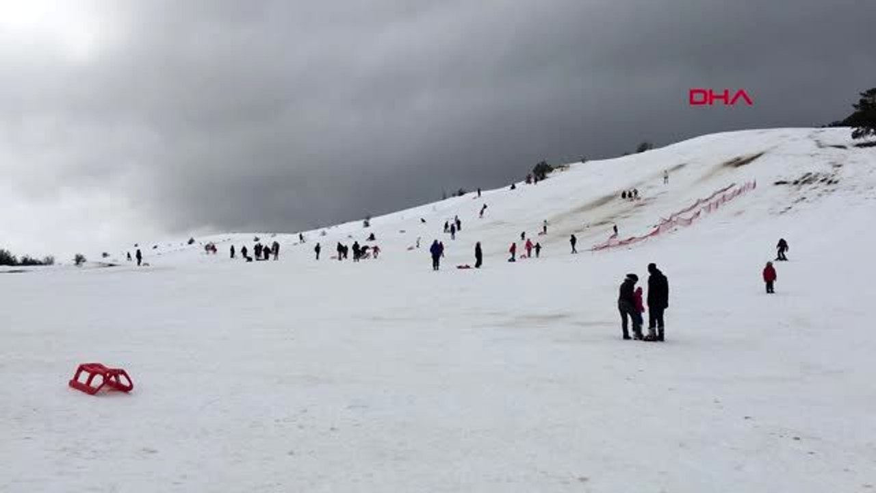Karabük'te keltepe kayak tutkunlarını bekliyor