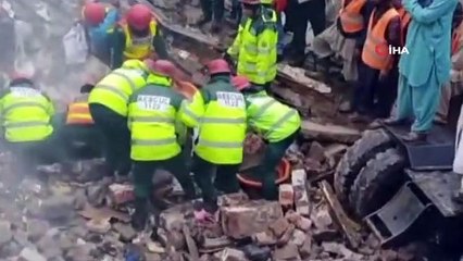 Pakistan'da parfüm fabrikasında patlama: 11 ölü