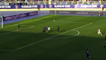 Belle passe décisive de Youcef Belaili face à Al Adala