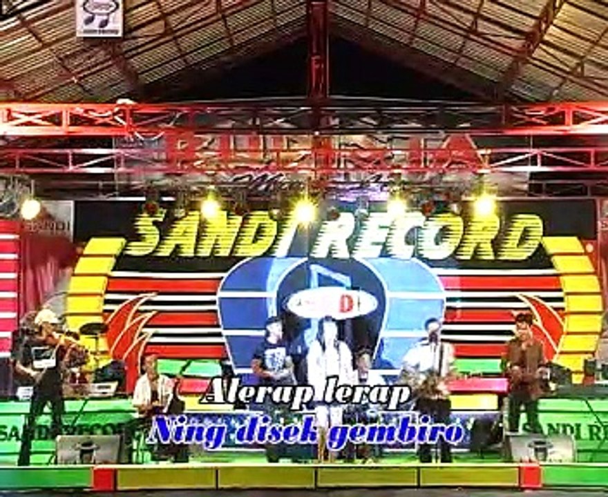 Chy Chy Viana - Prau Layar [Official Music Video]