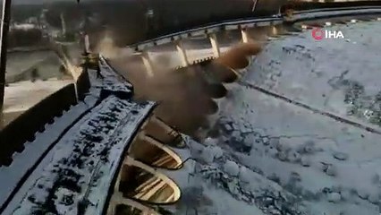 Rusya'da stadyum böyle çöktü