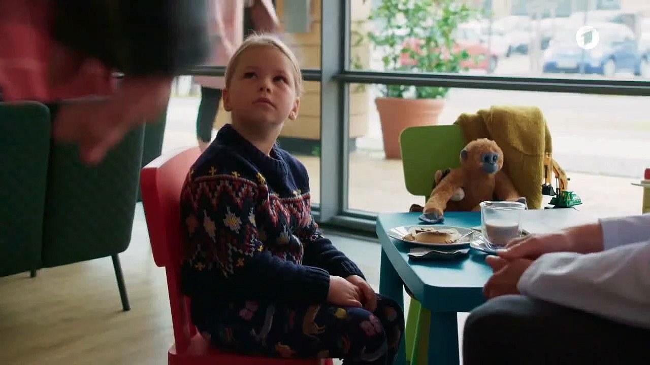 Unter Vätern (883) - In aller Freundschaft