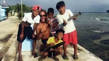 El surfista español muerto a tiros en Filipinas será enterrado hoy en Arteixo